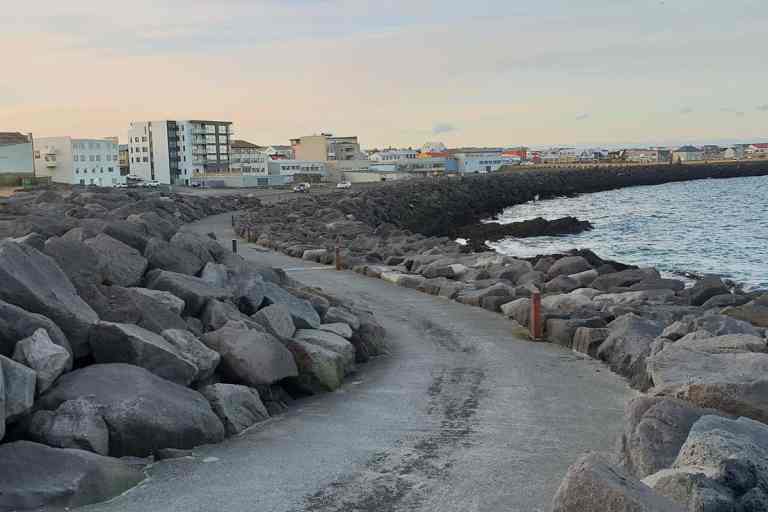 Gönguleið með ströndinni í Reykjanesbæ